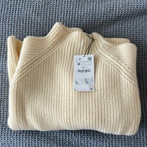 Zara cream sweater - NWT